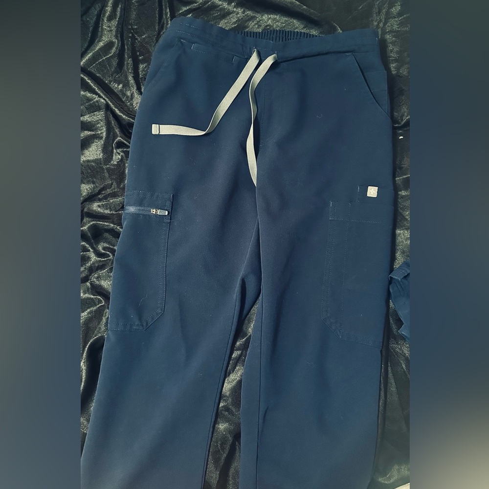 Figs Navy Yola Scrub Pants